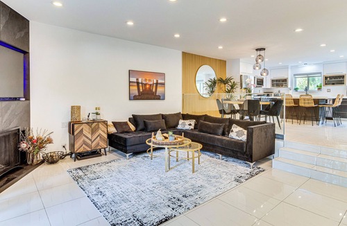 Warner Center House | Chic Unit w/Balconies & Pool in Woodland Hills!