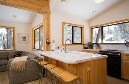 West Meadows House | Chicken Feathers #119-3 Cabin