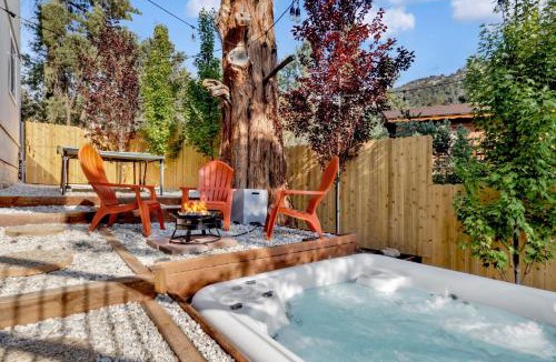 Whispering Forest House | Chimney Peak Chalet#2048
