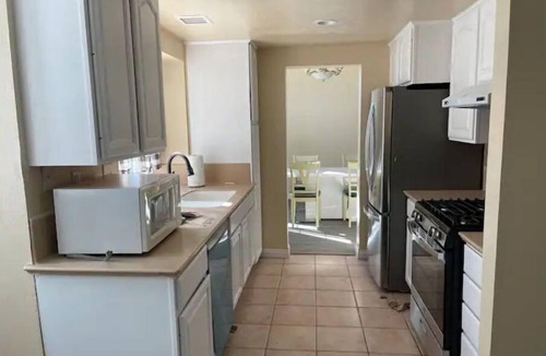 Chino Hills House | Chino Hills Cozy 4 Bedroom home