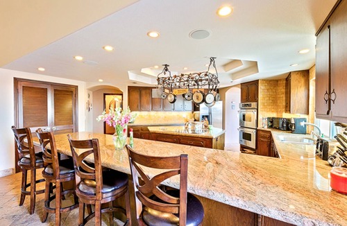 San Clemente House | CHRISTMAS BLOWOUT SPECIAL Dec-Jan ~ 599 wkdy/699 wknd ~No other discounts apply!