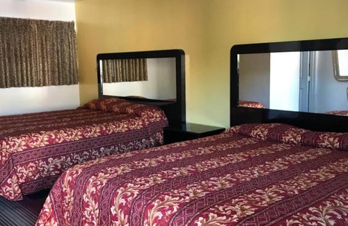 Van Nuys Hotel | Cinema motel