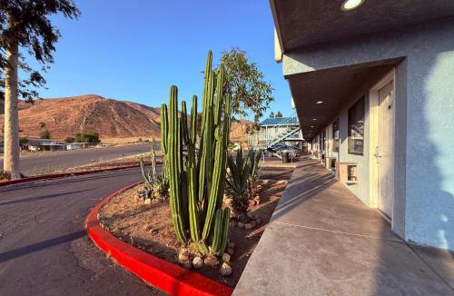 Glen Avon Hotel | Circle Inn Hotel - Jurupa Valley Riverside 60 Fwy