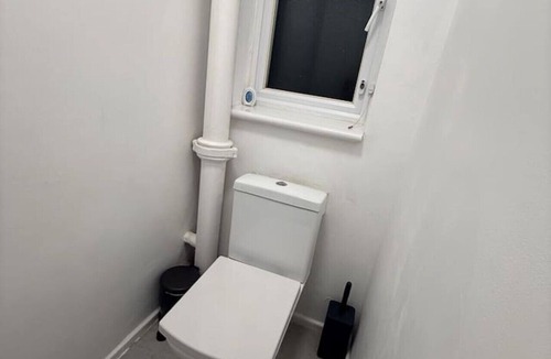 Clapham House | Clapham South London Room