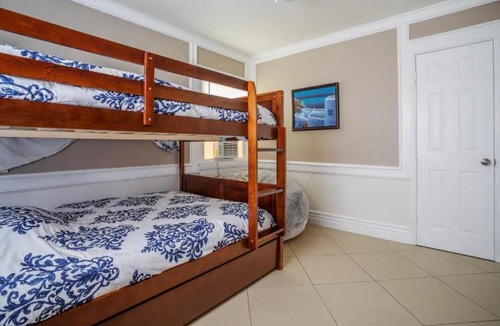 Bixby Knolls House | Classic Bixby Highlands Pool Home in Long Beach! home