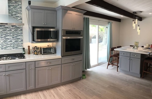 Racquet Club West House | Classic Palm Springs winter retreat with private pool, mountain views