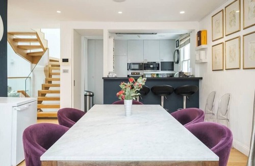 Abingdon House | Classy 5BR Roof Terraced Fully AC Kensington House