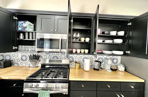 Henninger Park House | Clean New Cozy Modern Boho Spacious Family Home Near Disneyland Beaches SNA LAX