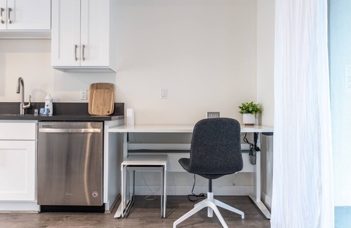 Pasadena Apartment | Clean & Sanitized Stylish Studio in the Heart of Pasadena