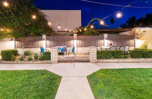 University Heights Cottage | Cleveland 16 by Avantstay Modern, Breezy Comfort in San Diego!
