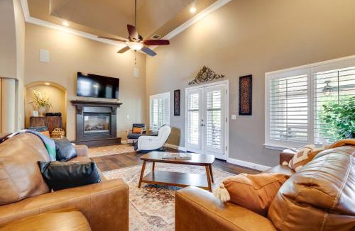 Clovis House | Clovis Retreat with Patio and Yard about 3 Mi to Old Town!