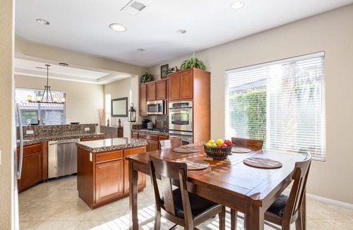 Bermuda Dunes House | Coachella Music Fest - 3 Bed + Den or 4th 2 Bath - Resort Pool ~ Swim-Up Bar!