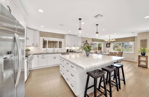 San Clemente House | Coastal Luxury: 4bd/4bth, Hot Tub, Pool Table, Yard, Walk to Beach
