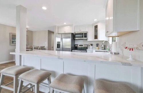Park Hill House | Coastal Pines Chalet by Moonstone Beach