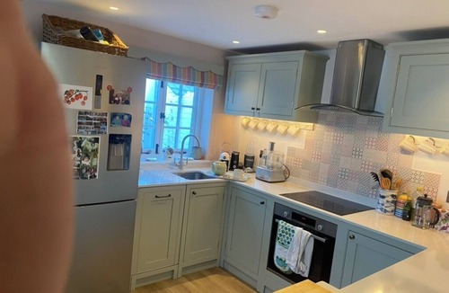 West Wittering Cottage | Coastguard Cottage, quiet rural Snowhill Creek in West Witt, short walk to beach