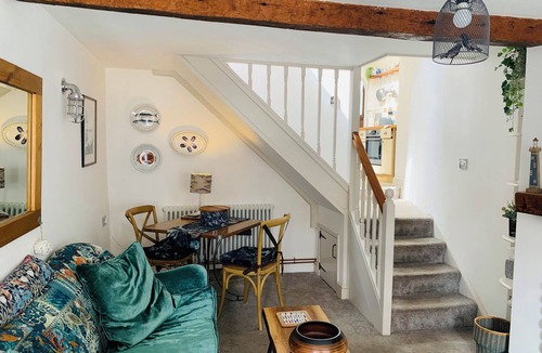 Heysham Cottage | COCKLE BAY COTTAGE, pet friendly, country holiday cottage in Heysham