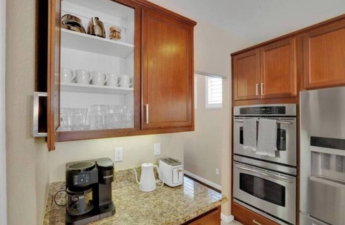 Manteca House | Comfort & Elegence: Manteca Edition