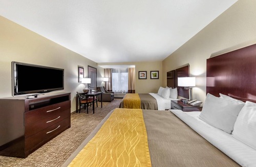 Colton Hotel | Comfort Inn And Suites Colton