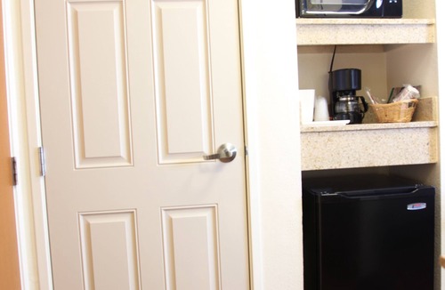 Sunset Junction Hotel | Comfort Inn Los Angeles near Hollywood