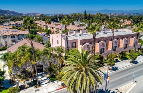 Westmont Hotel | Comfort Inn Pomona Near FairPlex