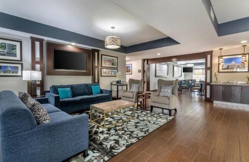 Central Sacramento Hotel | Comfort Suites Downtown Sacramento