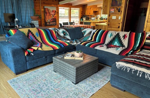 California Hot Springs Cabin | Comfy and Cozy Family Cabin in Sequoia Nat’l Forest in California Hot Springs!