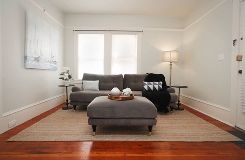 Piedmont Avenue Apartment | Comfy Family-Friendly 2BR Near Piedmont w/Parking