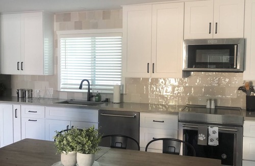 Beach Barber Tract House | Comfy New Home - 2 Blocks to Beach - Outdoor Living - Pets OK