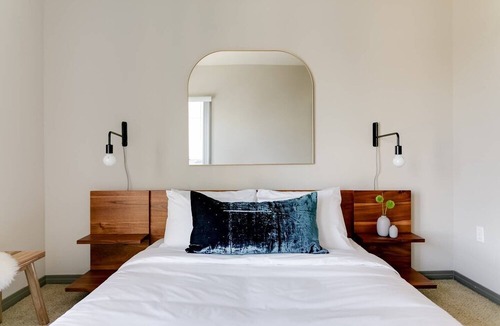 Marina del Rey Apartment | Comfy Retreat Steps To The Beach!