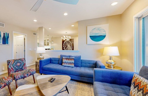 Hermosa Village Condo | Condo ∙ 3 bedrooms ∙ 7 guests