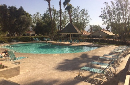 Palm Desert Condo | Condo Oasis at Desert Breezes Resort near Indian Wells Tennis Center
