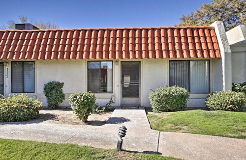 Rancho Mirage Apartment | Condo with Pool Access Near Coachella and Hiking!