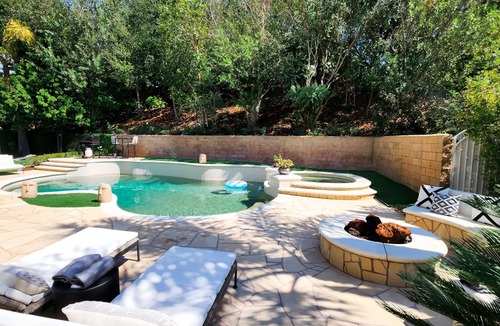 Turtle Ridge House | Contemporary Luxury: 5BD Villa w/Pool in Gated Newport Coast
