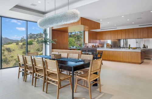 Beverly Hills House | Contemporary Modern House with 6 Beds 9 Baths, 10,556 Sq.ftn