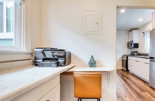 Downtown Los Angeles House | Convenient Los Angeles Retreat ~ 1 Mi to Downtown!