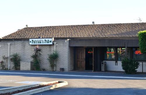 Mesa Verde Hotel | Costa Mesa Inn - Newport Beach Area