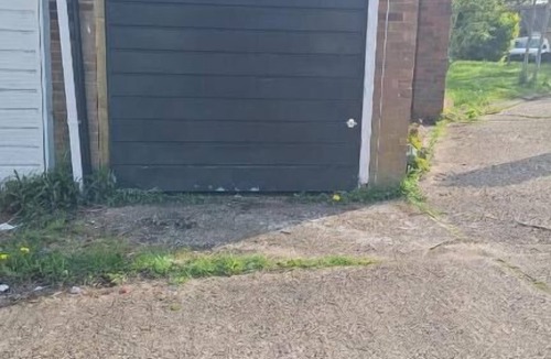 Wembley Park Apartment | Cosy 2-bed Maisonette with Private Garage in Wembley