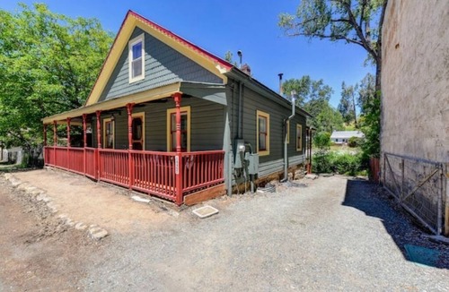 Shenandoah Valley Cottage | Cottage in Wine Country
