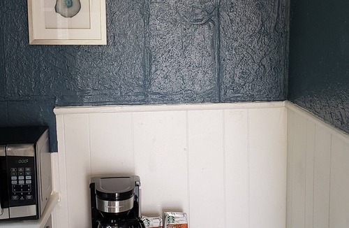 Ocean Beach House | Cottage is Literally ON the Beach! Private Garage Parking & Private Side Yard