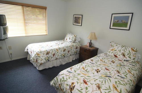 Inverness Hotel | Cottages at Point Reyes Seashore