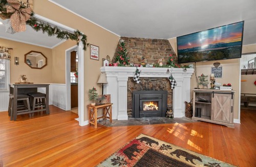 Big Bear House | Country Bear Inn
