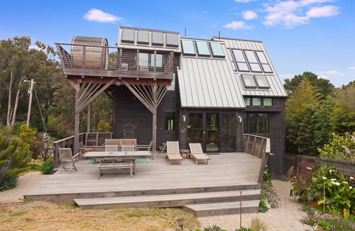 Bolinas House | Country Home in Bolinas