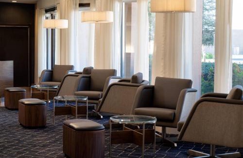 Bakersfield Hotel | Courtyard by Marriott Bakersfield
