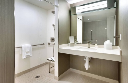 Hawthorne Hotel | Courtyard by Marriott Los Angeles LAX/Hawthorne