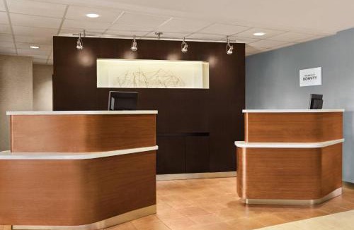 East Roseville Parkway Hotel | Courtyard by Marriott Roseville