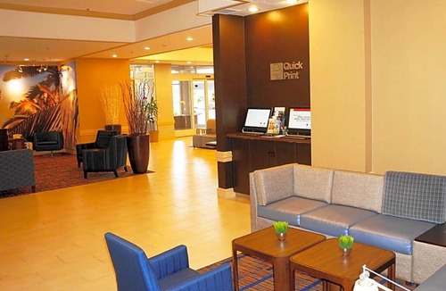 Walnut Valley Hotel | Courtyard by Marriott Baldwin Park