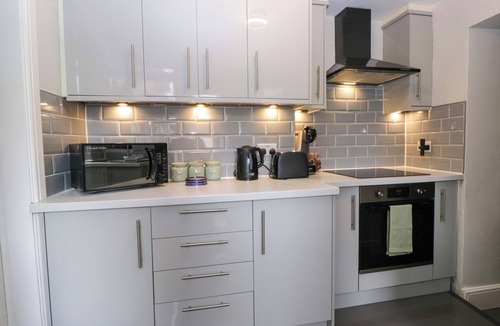 Cartmel Cottage | COURTYARD COTTAGE, pet friendly, with a garden in Cartmel