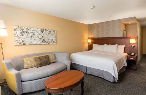 Rancho Cucamonga Hotel | Courtyard by Marriott Ontario Rancho Cucamonga