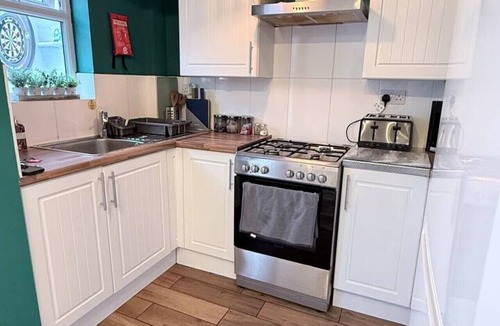 Wyken House | Coventry Home from Home Contractors/Professionals