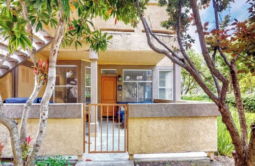 Foothill Ranch Condo | Cozy 1-bedroom condo with fitness room, WiFi in cool Foothill Ranch